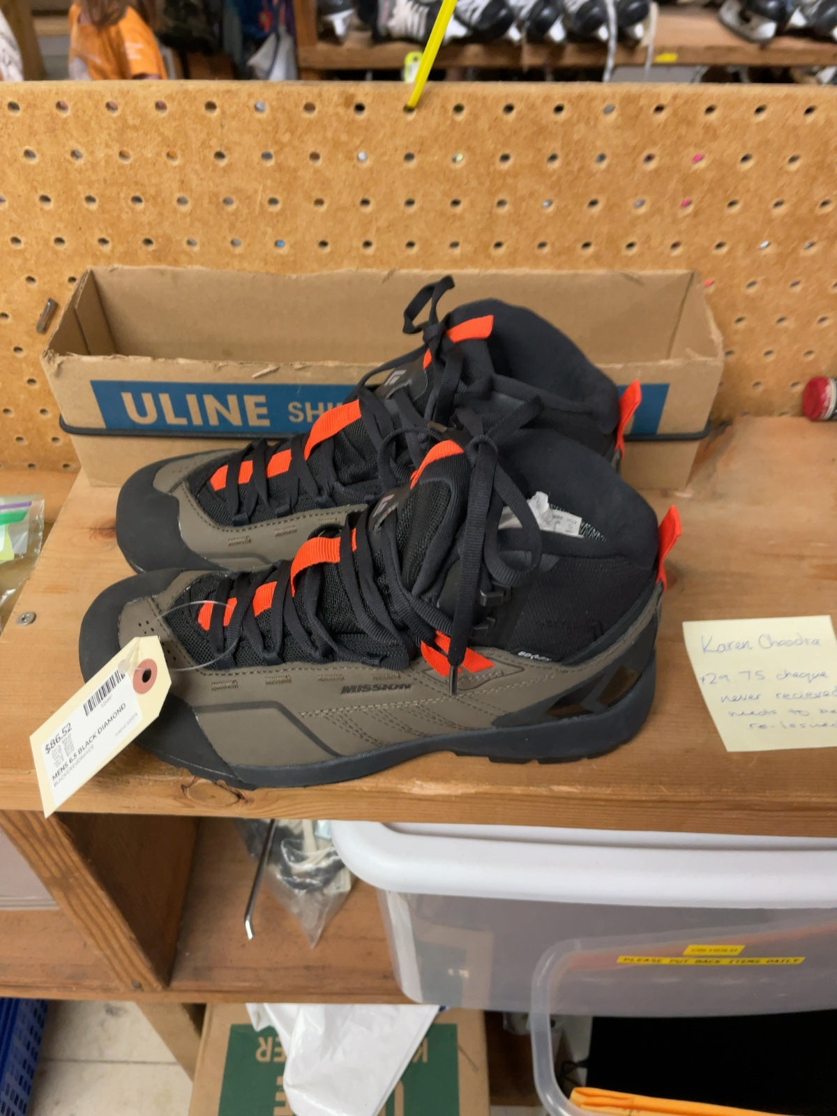 Black Diamond Mission BDry Hiking Boots Size USM 6.5
