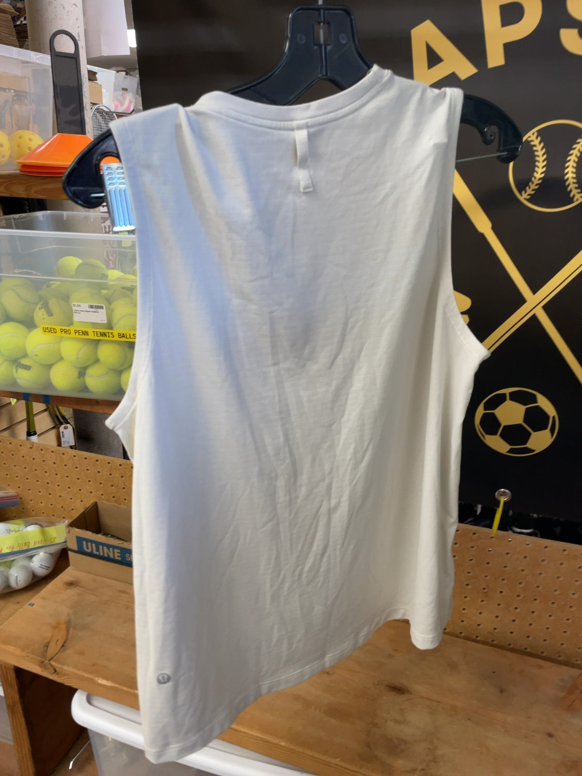 Lululemon Women's Muscle Tank Top Size 10 White