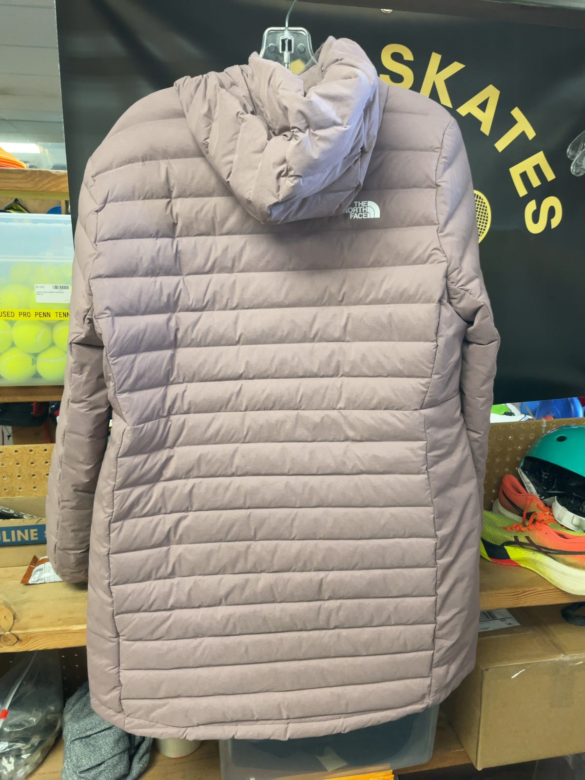 The North Face Size XL Women's 600-Fill Hooded Down Parka