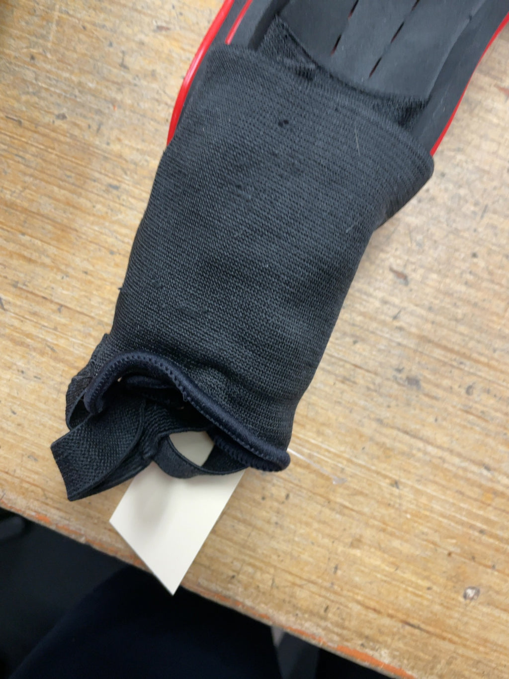 Diadora Sisma Size M Soccer Shin Guards