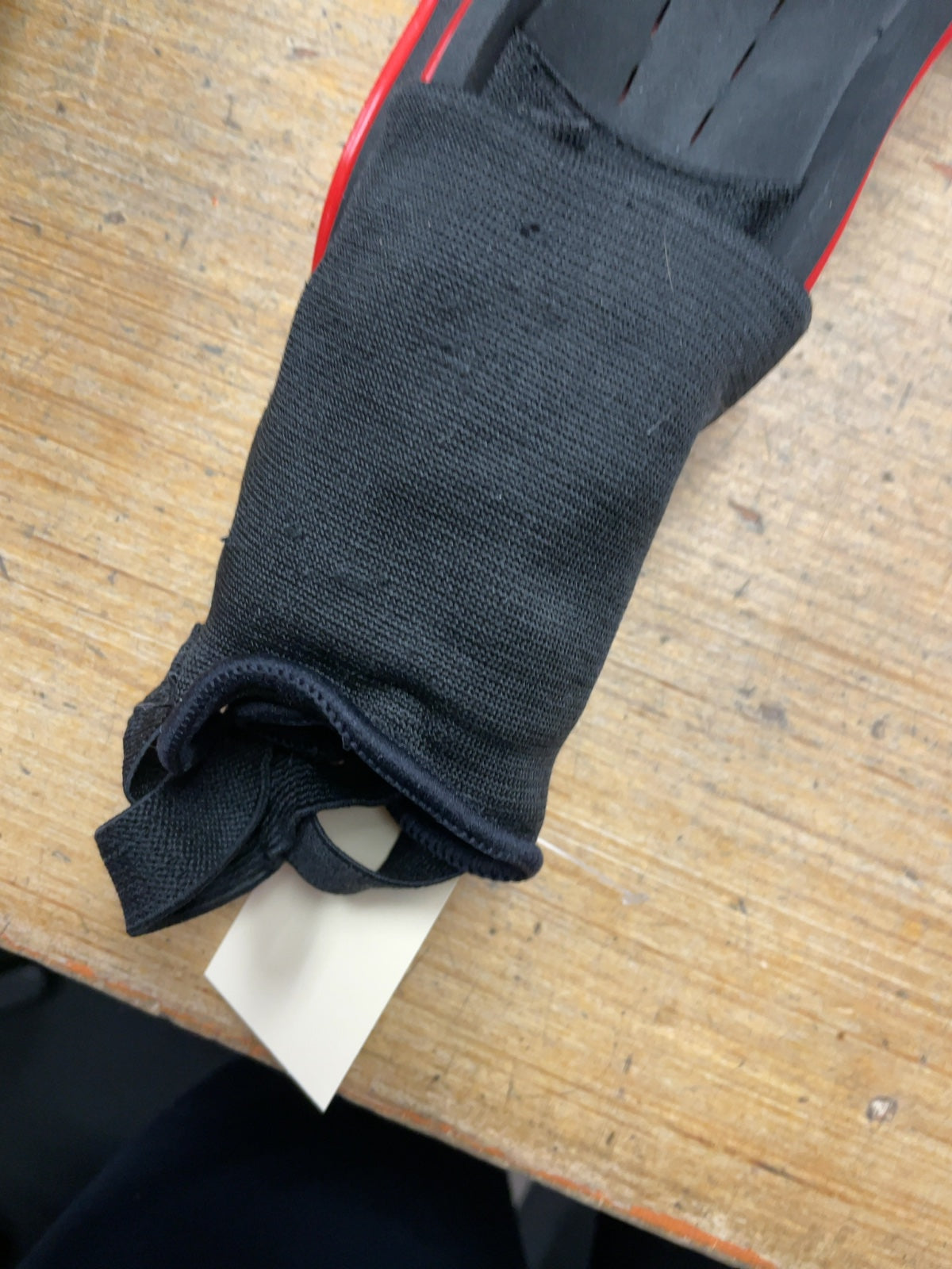 Diadora Sisma Size M Soccer Shin Guards