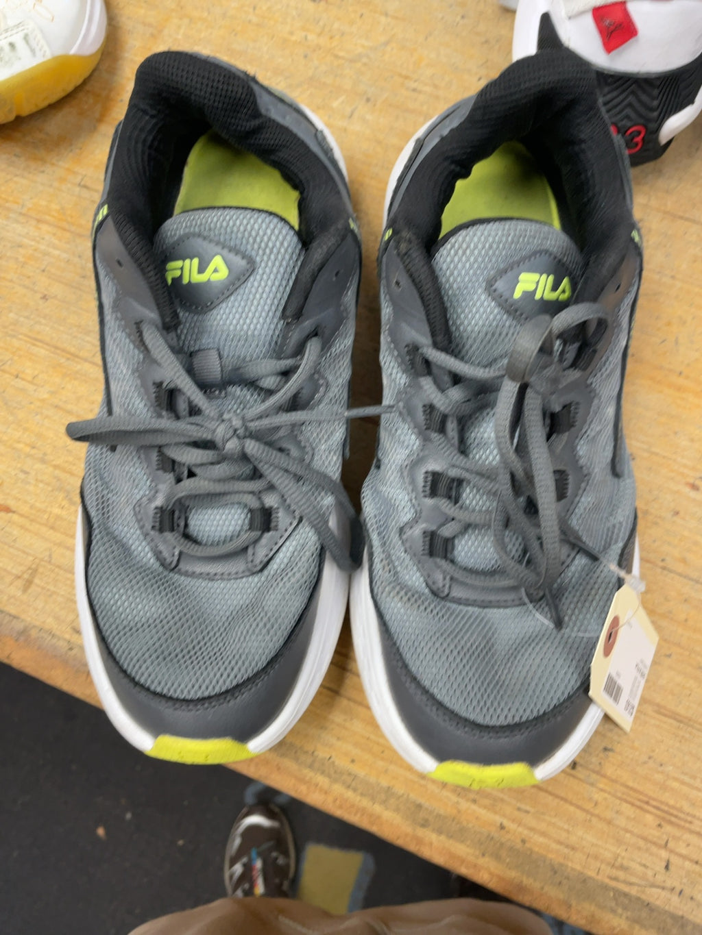 Fila Size 8 Running Shoes