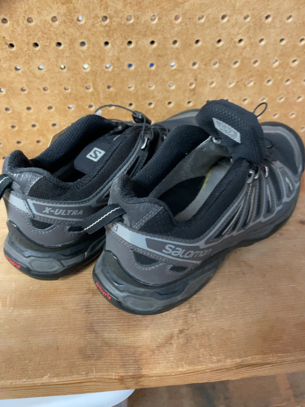 Salomon X-Ultra Size 9 US Women's Hiking Shoes