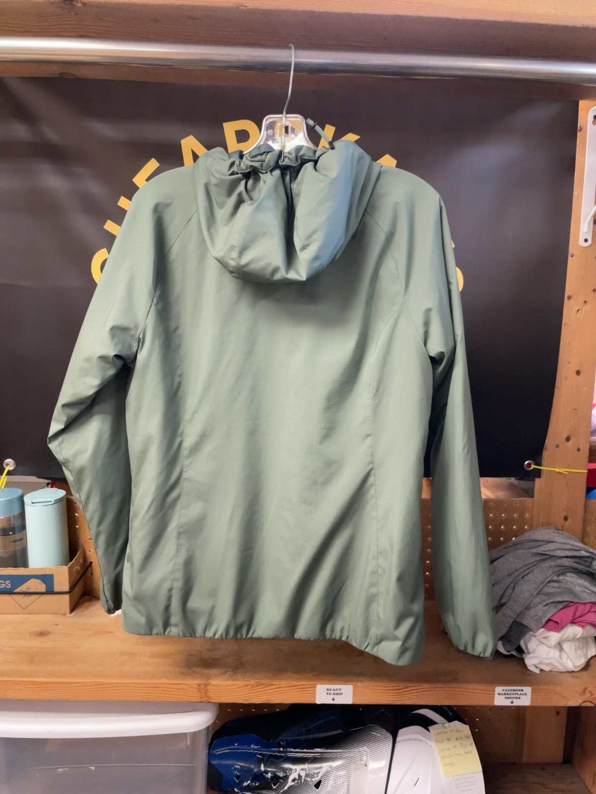 McKinley Ventbase Hooded Shell Jacket Size M
