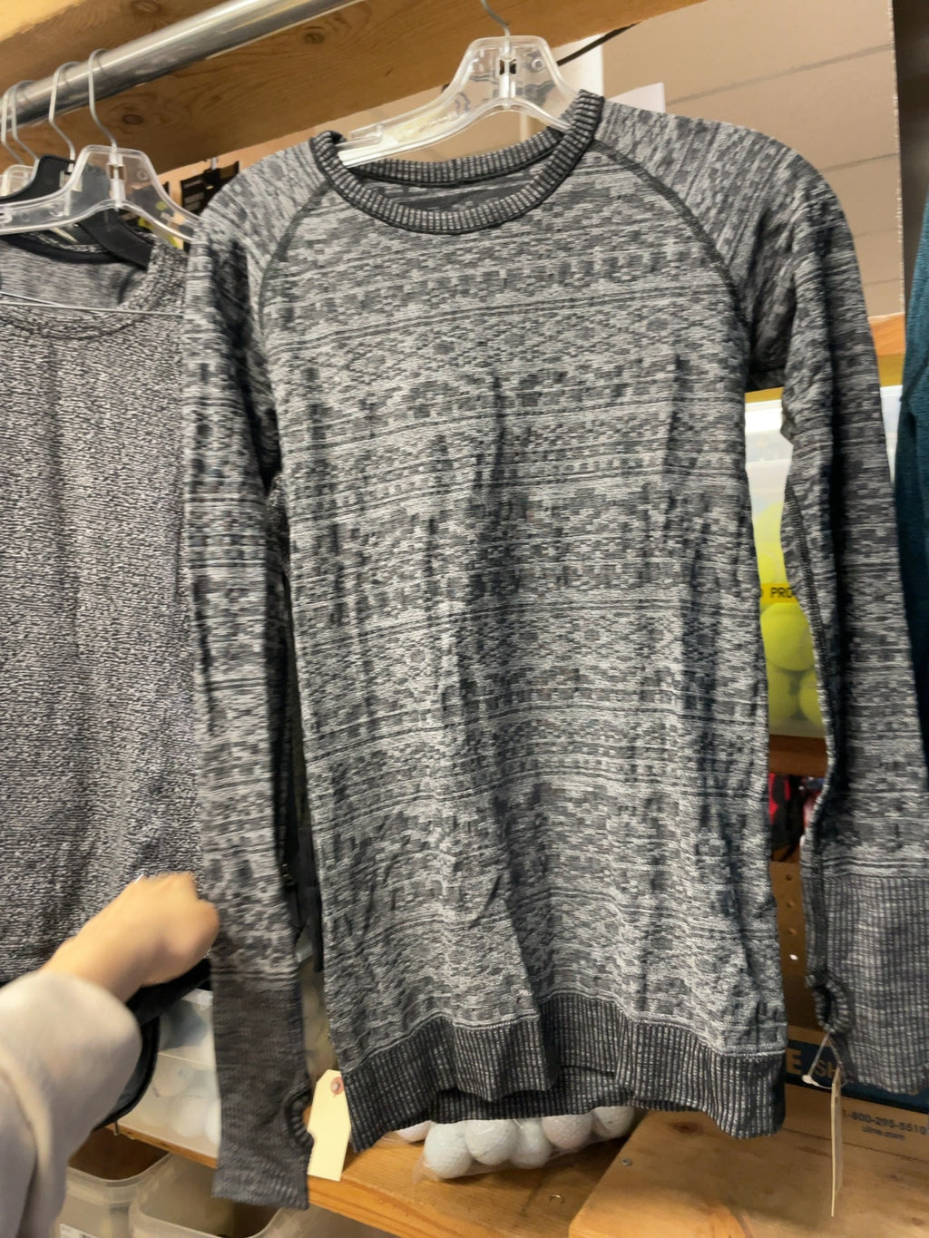 lululemon Size 8 Long Sleeve Top