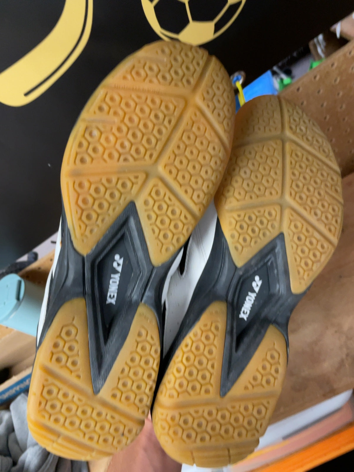 Yonex Power Cushion Size 9.5 US Court Shoes