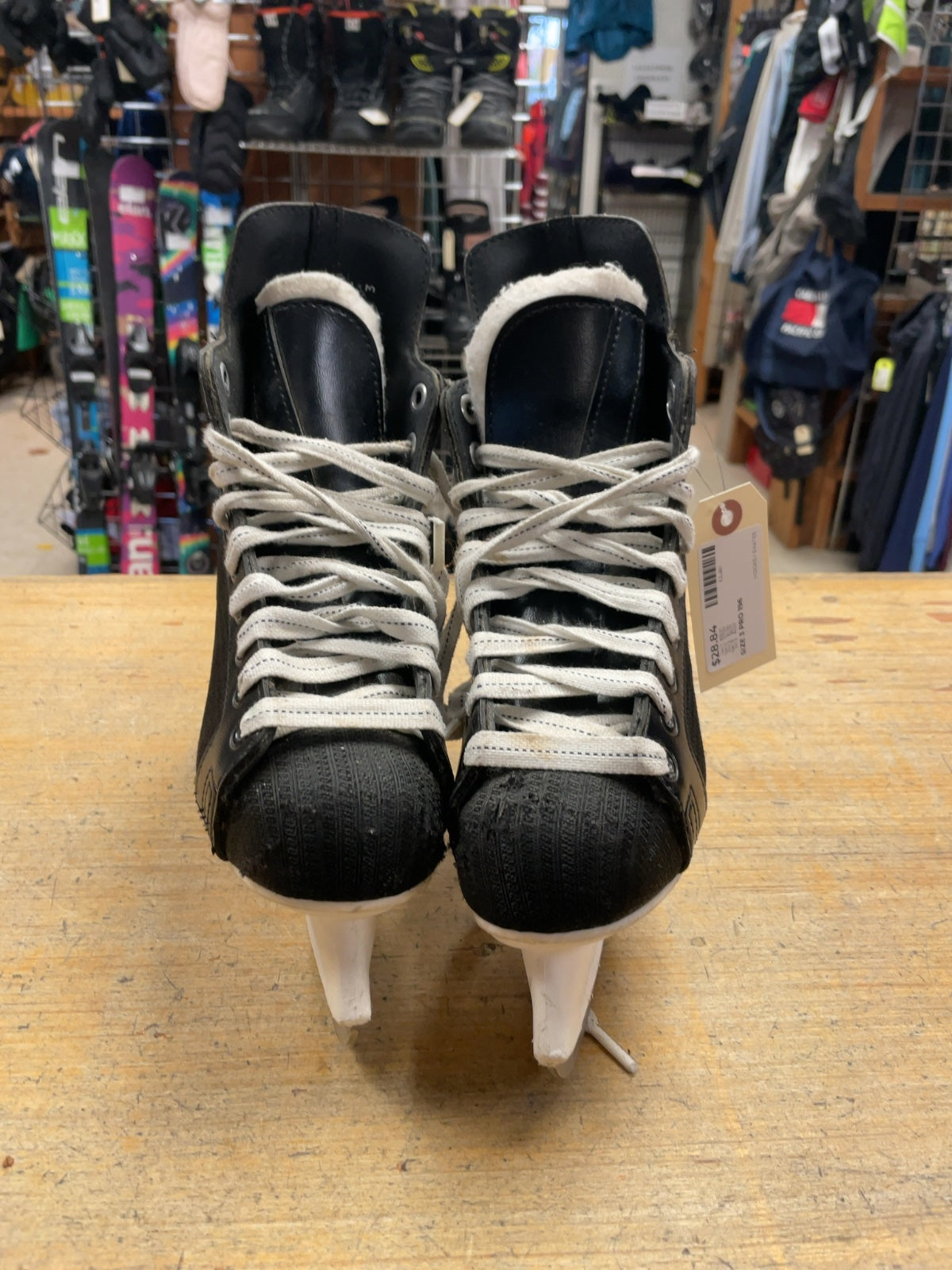 CCM Pro 196 Size 3 Hockey Skates