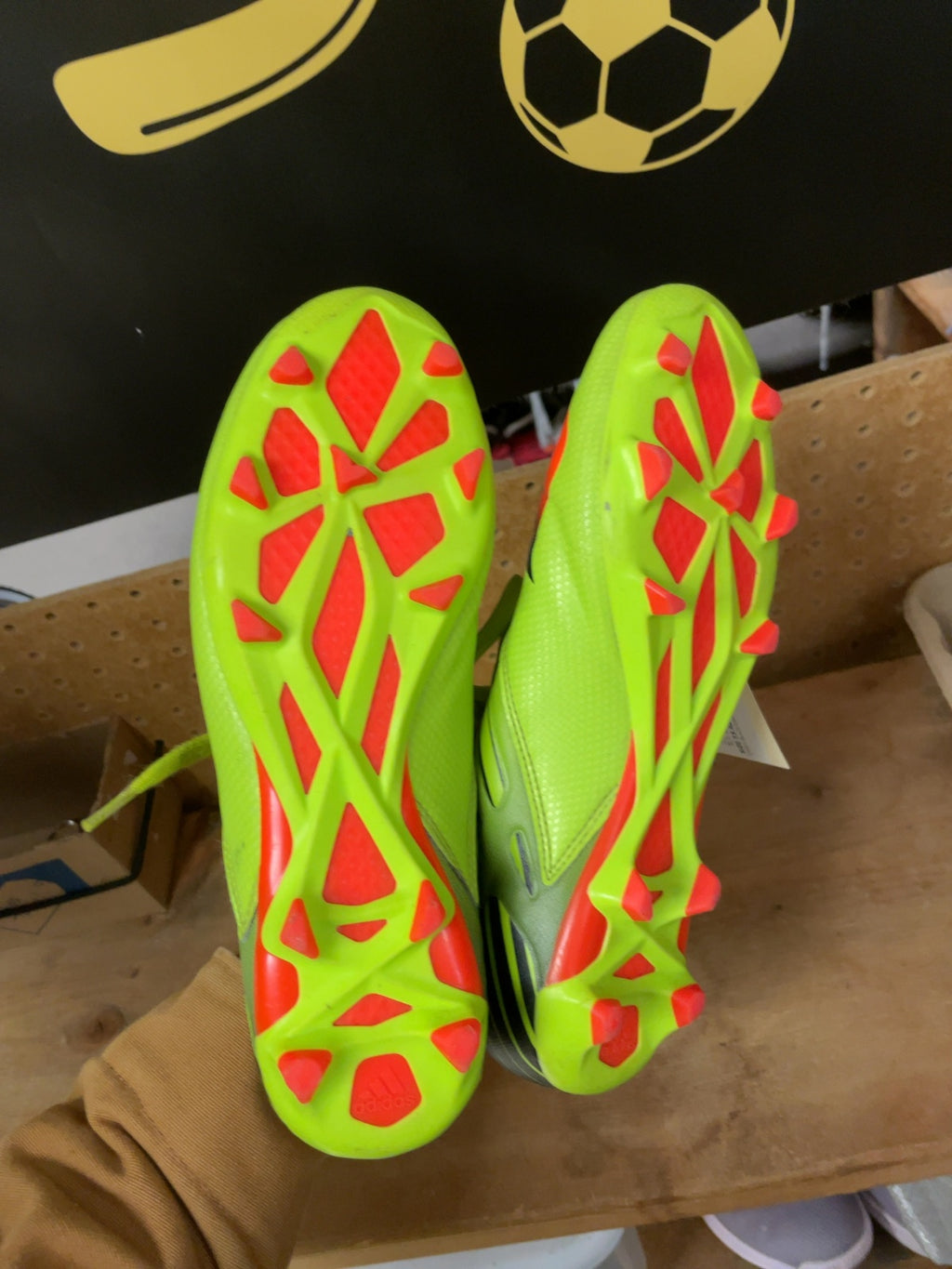 Adidas Messi 15 Soccer Cleats Size 7.5 US Green/Black/Orange