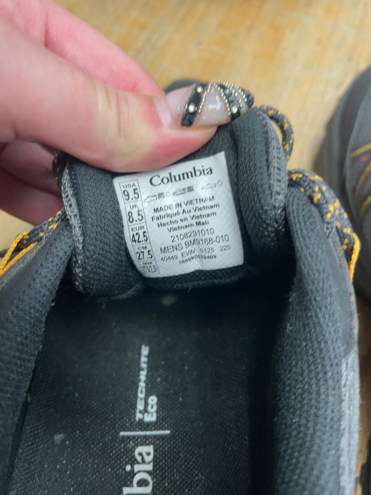 Columbia Peakfreak II Outdry Hiking Shoes Size 9.5 Grey