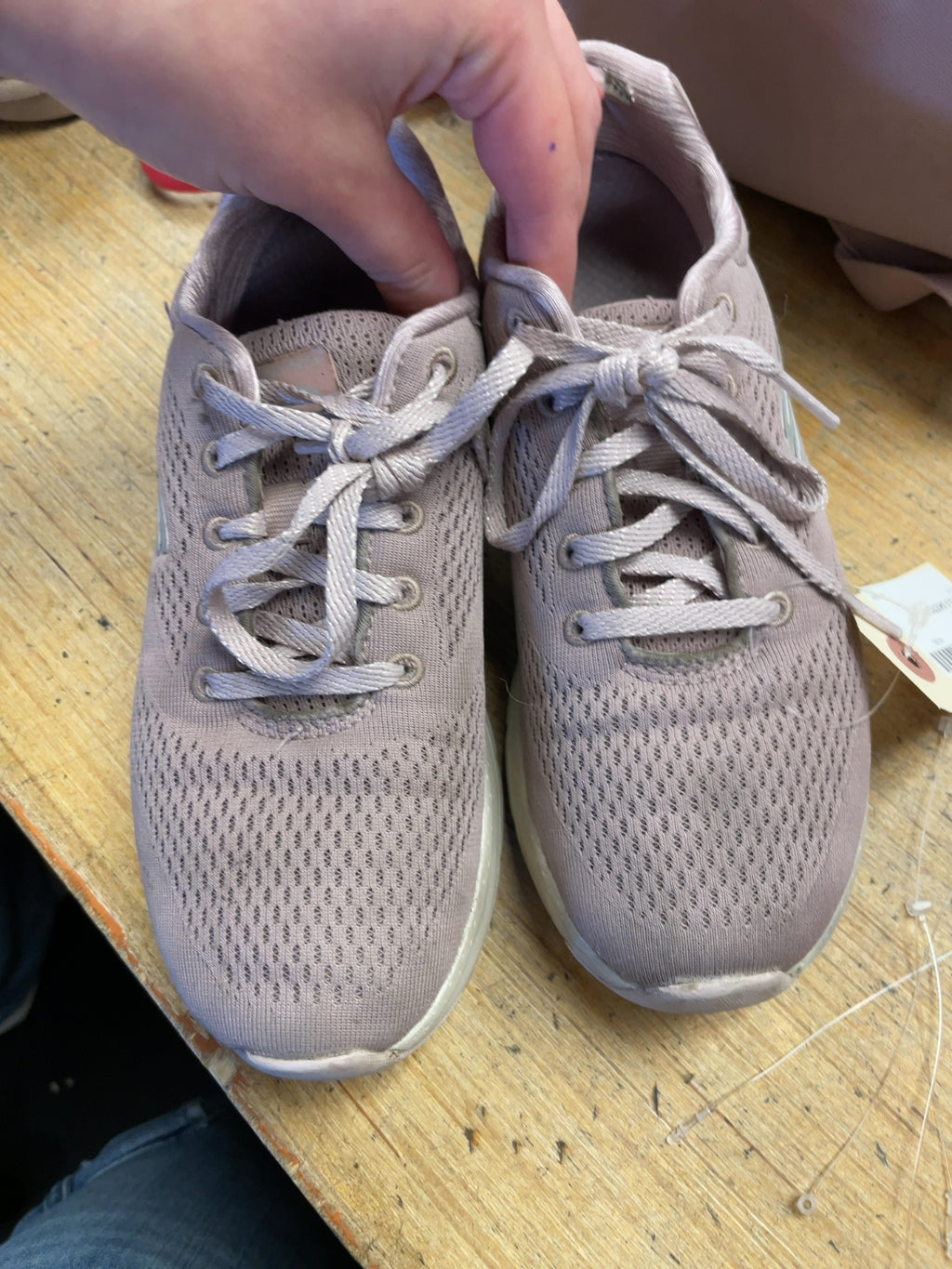 Skechers Arch Fit Size 5.5 US Pink Running Shoes