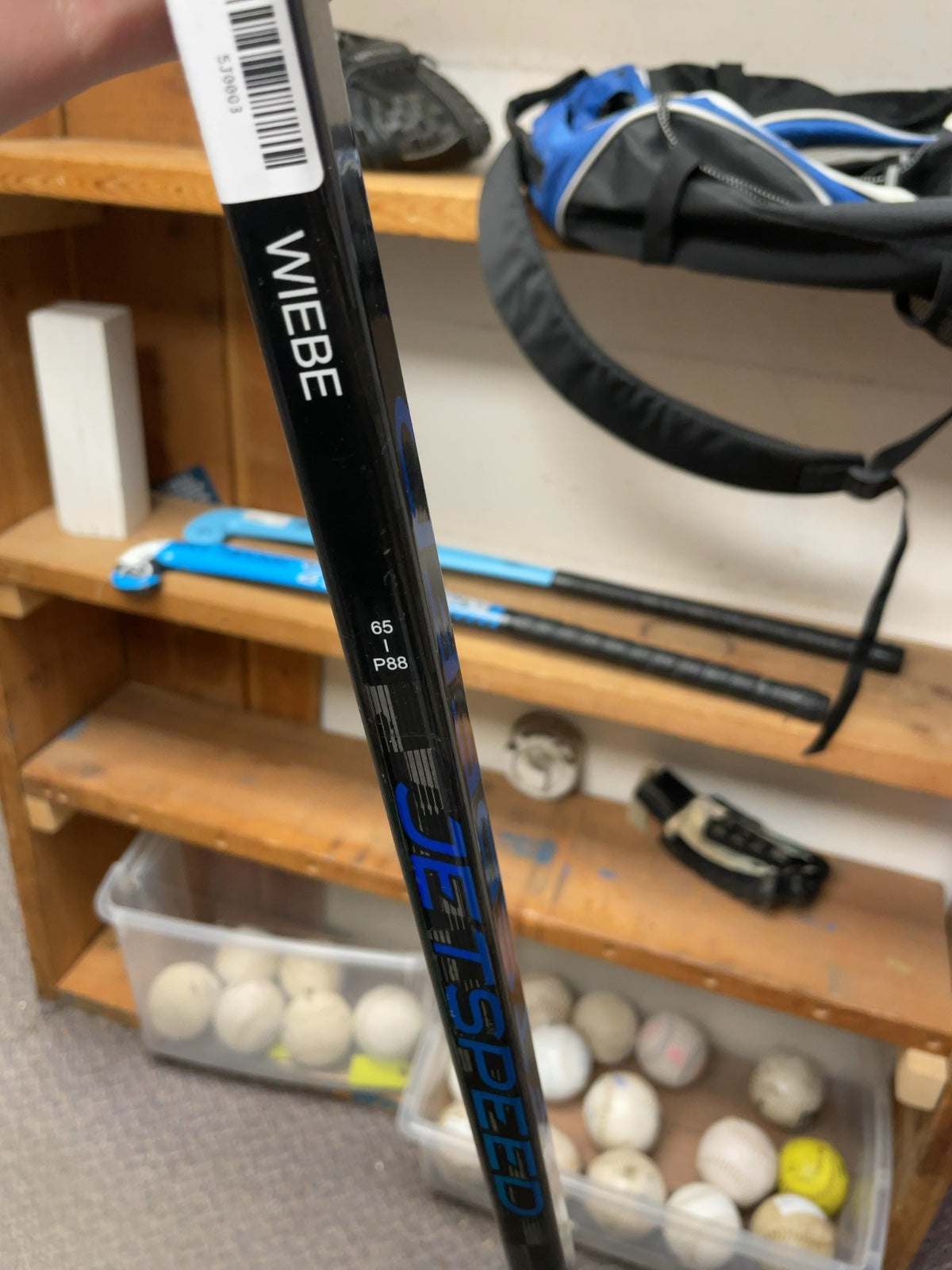 CCM JetSpeed P88 65 Flex Intermediate Left Hand Hockey Stick