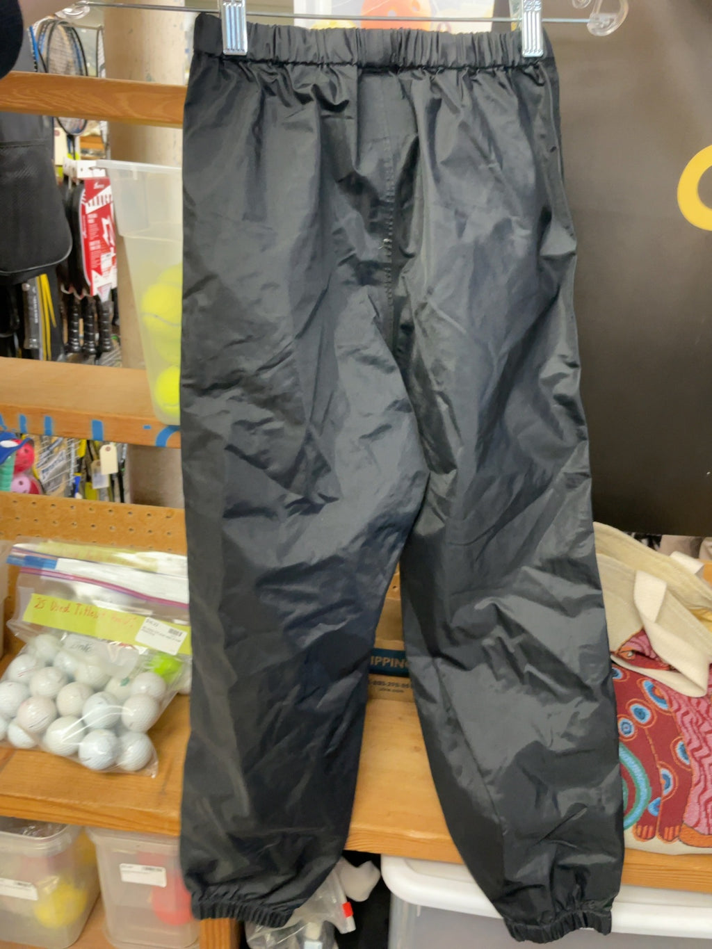 MEC Youth Rain Pants Size 10 Black
