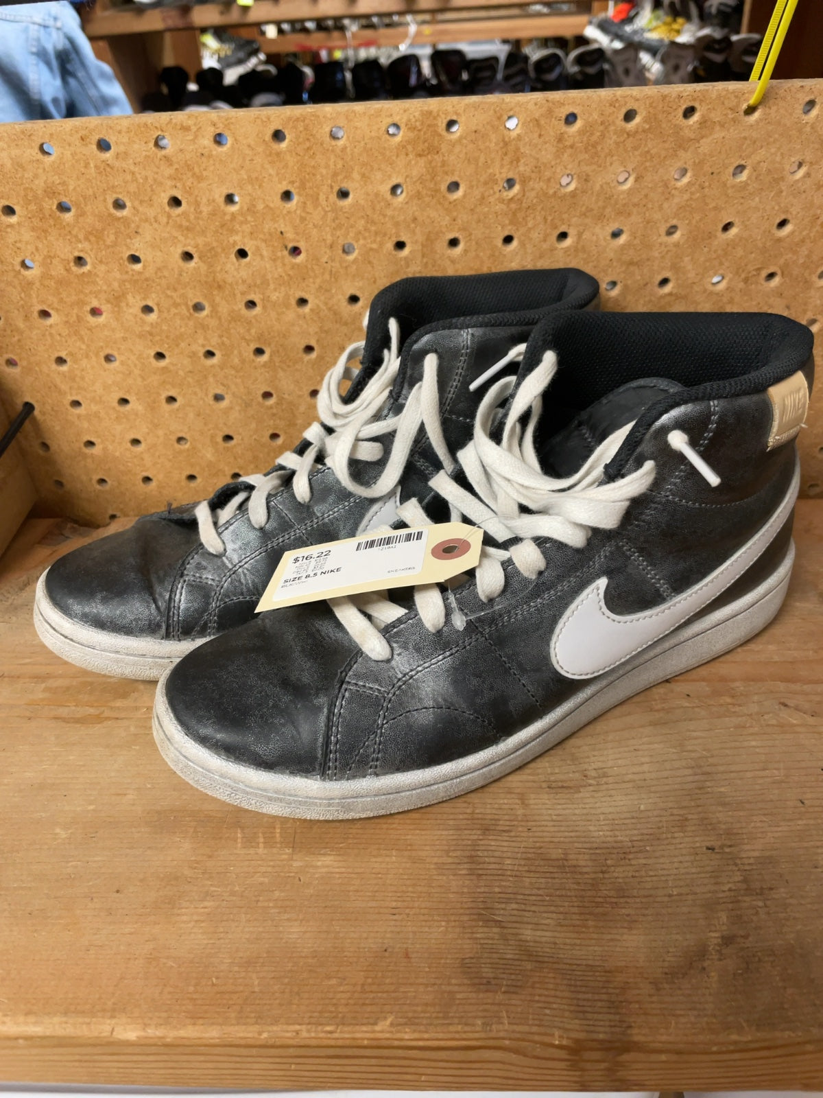 Nike Size 8.5 High-Top Sneakers