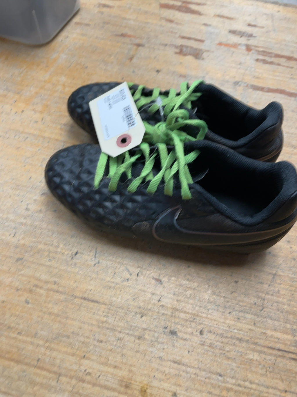 Nike Tiempo Legend Size 1 Soccer Cleats