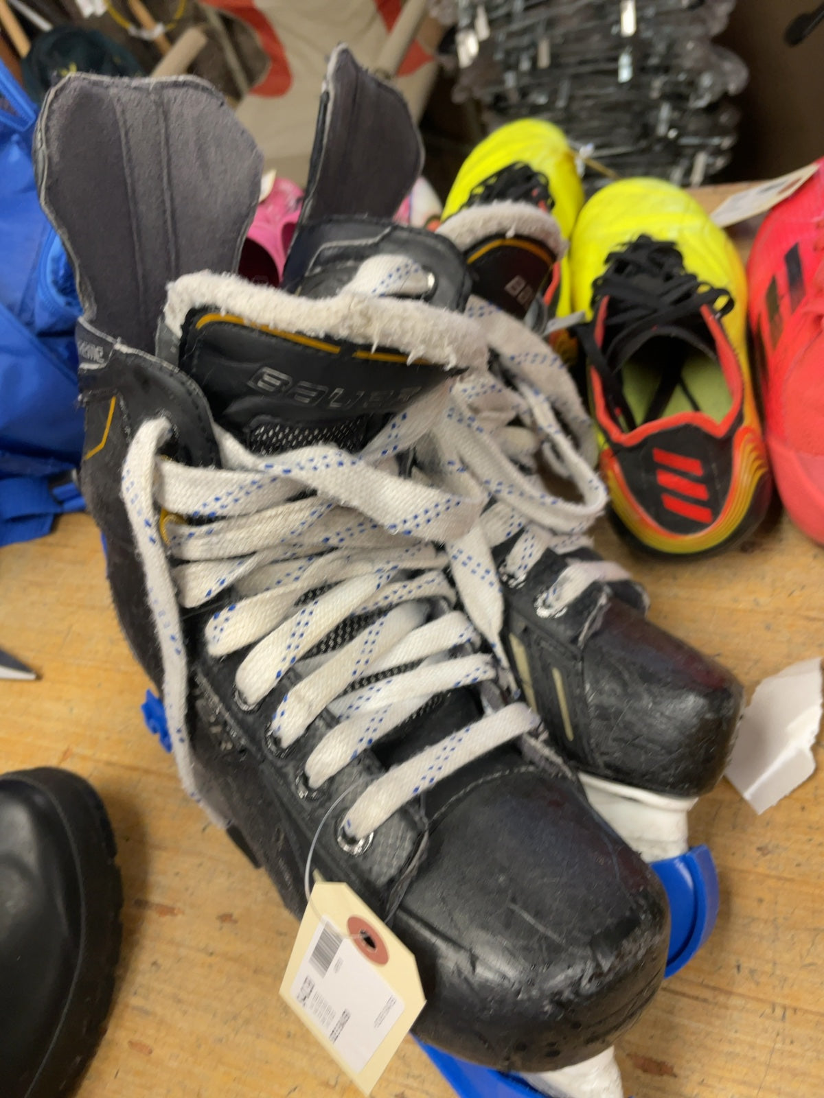Bauer Supreme Ice Hockey Skates Size 5