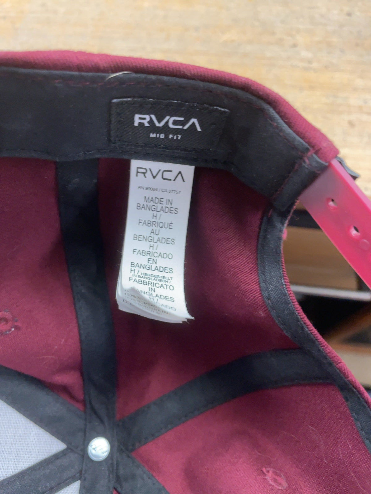 RVCA Mid Fit Snapback Hat Mid Fit Burgundy