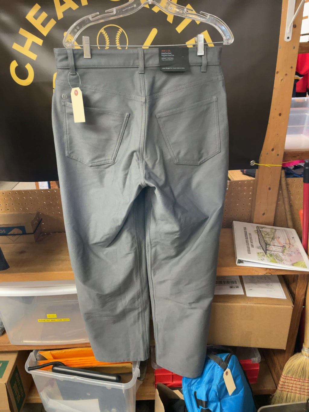 Lululemon EasyFive Pant 30W x 32L Loose Straight Fit Utilitech Twill