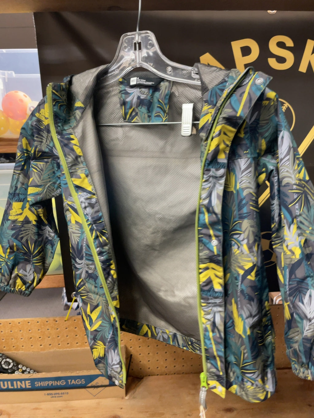 MEC Rain Jacket Size 6 Child