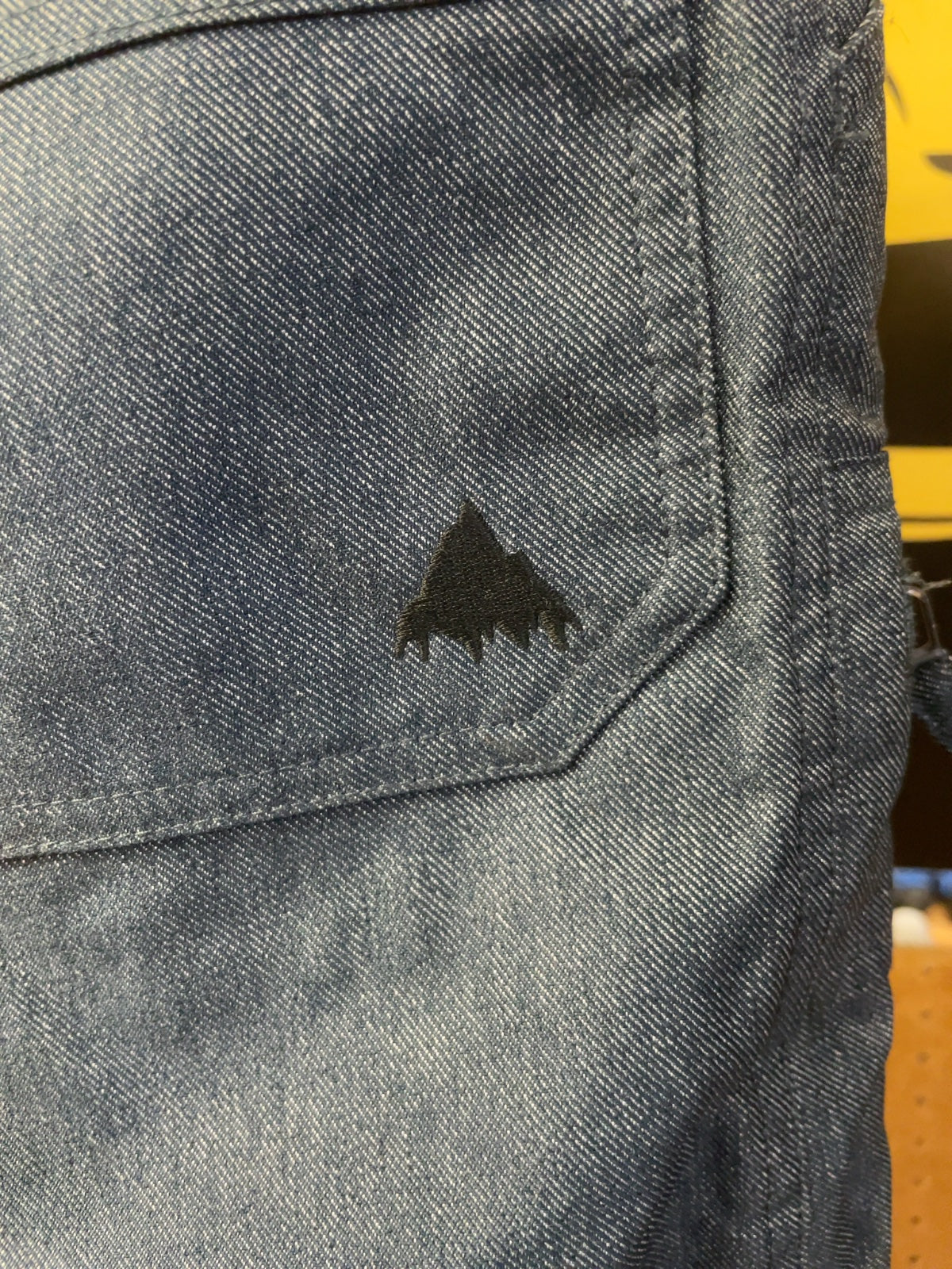 Burton Dryride Size M Denim Print Snowboard Pants
