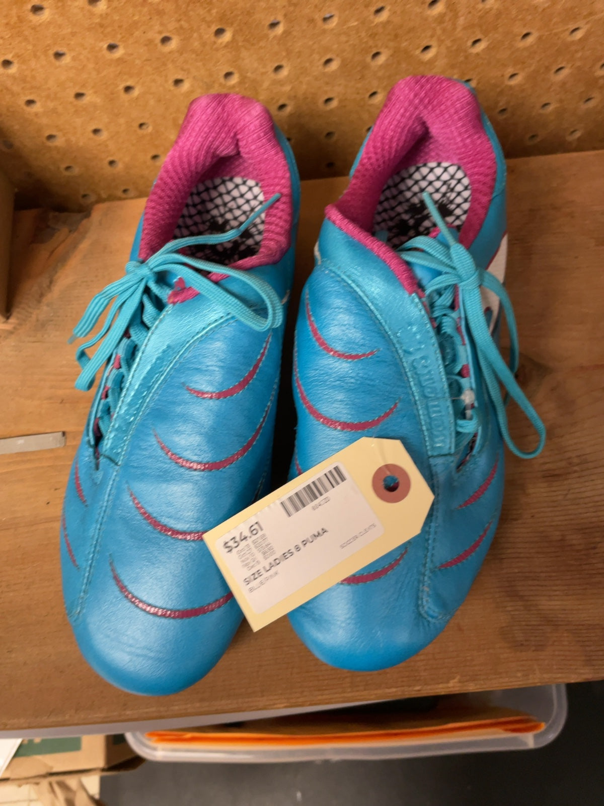 Puma PowerCat PWR-C 3.10 Size 8 US Women's Soccer Cleats
