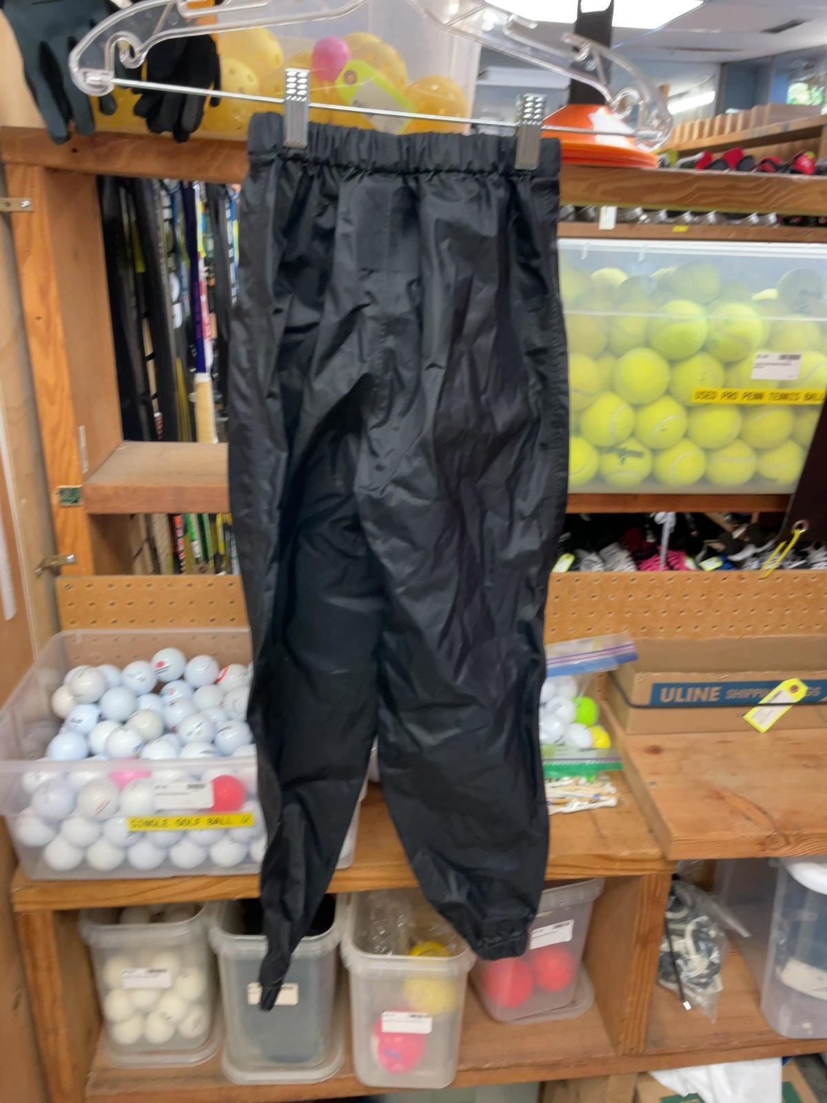 MEC Rain Pants Size 8 Youth Black