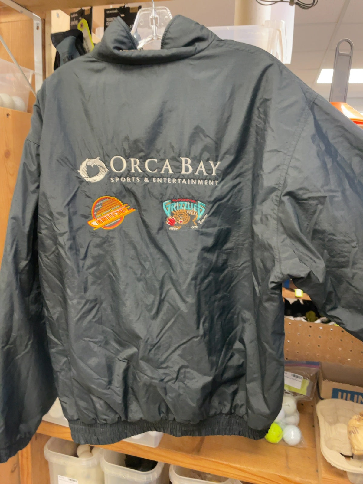Stormtech Orca Bay Sports & Entertainment Canucks Grizzlies Jacket Shell Size XL