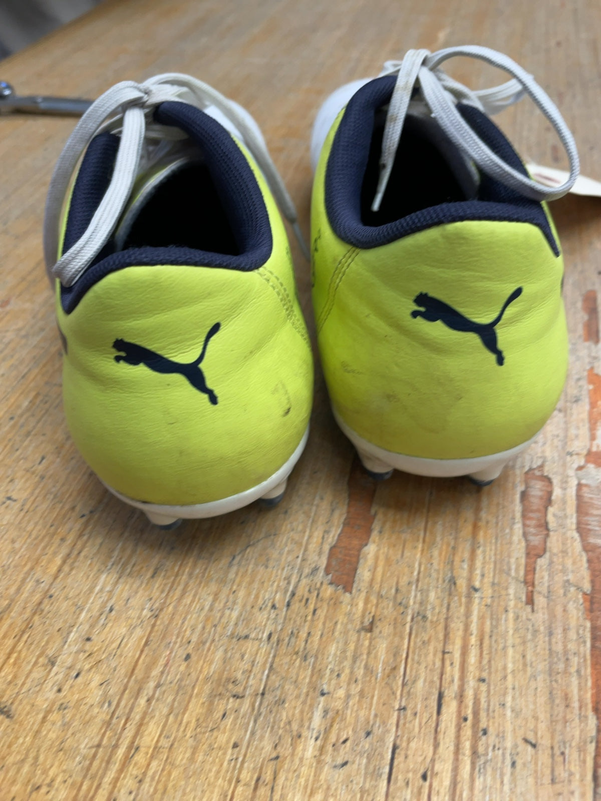 Puma Size 9.5 Soccer Cleats