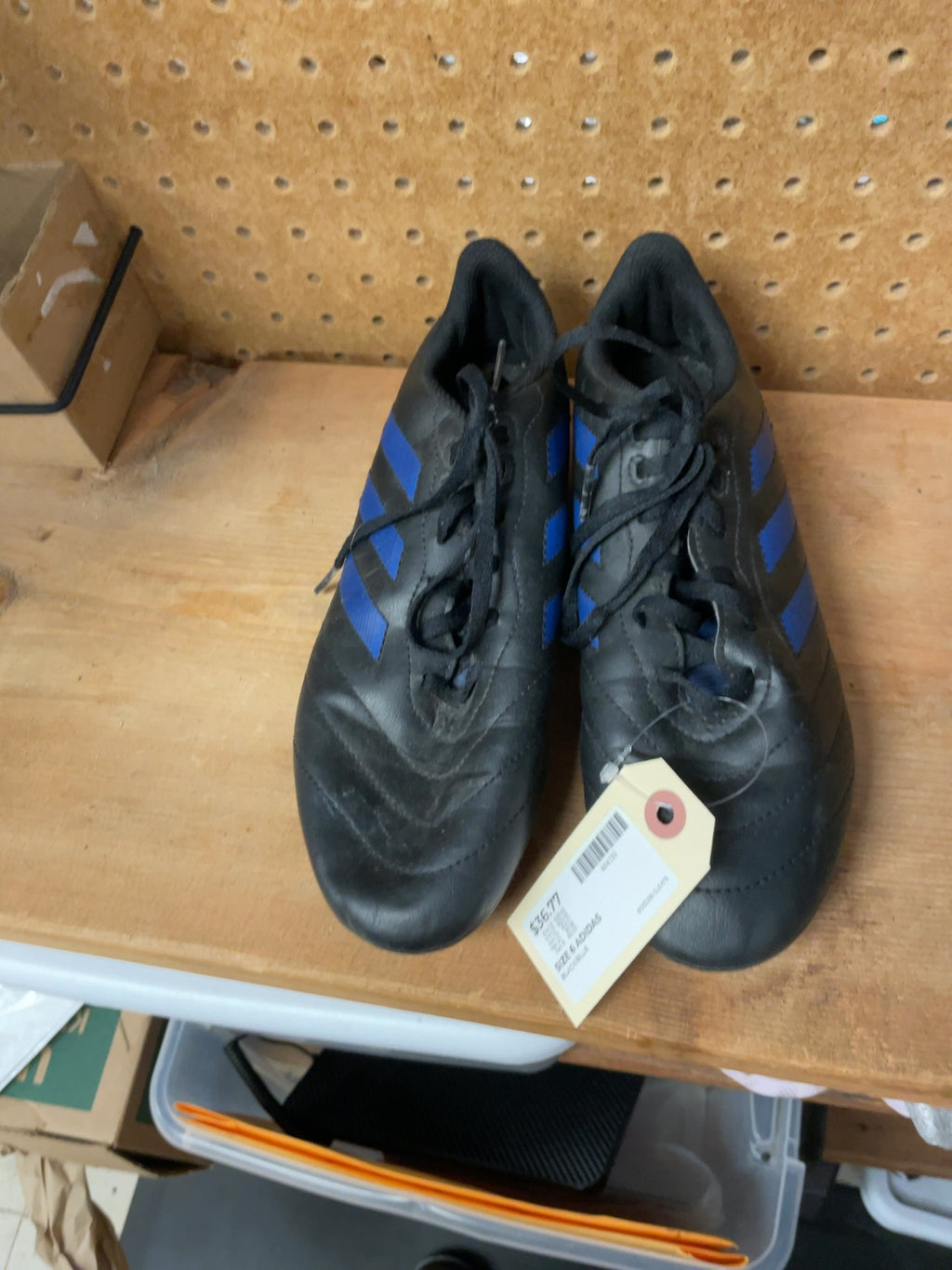 Adidas Soccer Cleats Size 6 US Black/Blue