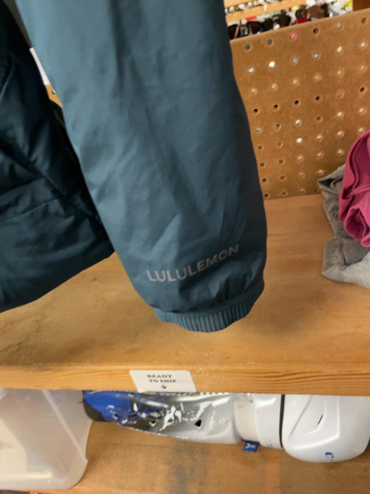 Lululemon Down For It All Jacket Size 8 Green