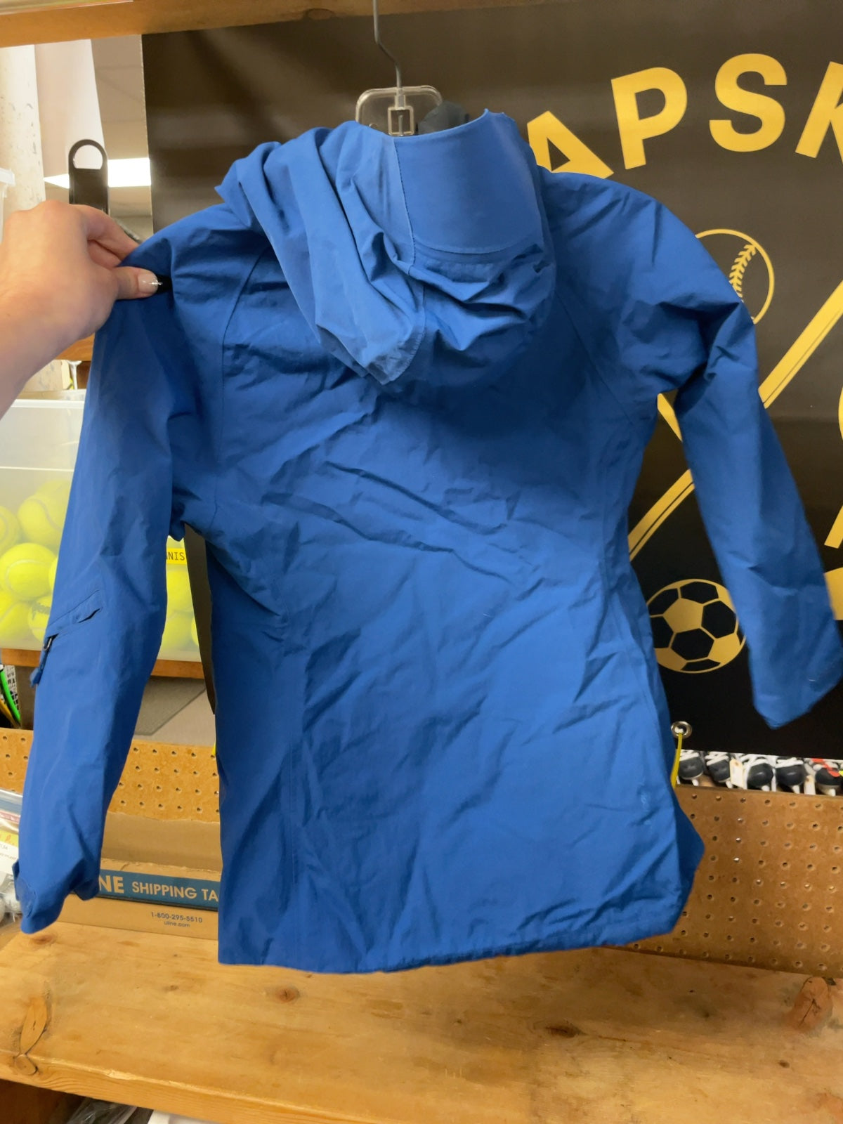 Mountain Equipment Company Size 8 Youth Recco Rain Jacket Blue
