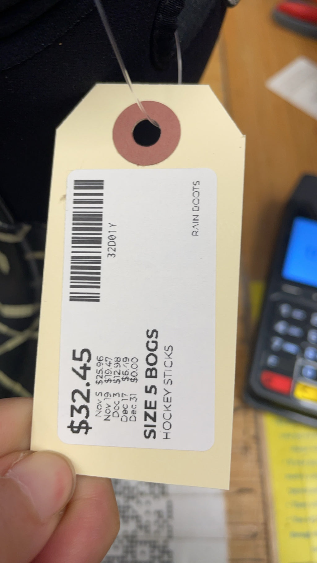 Bogs Classic Boots Size 5 Hockey Sticks