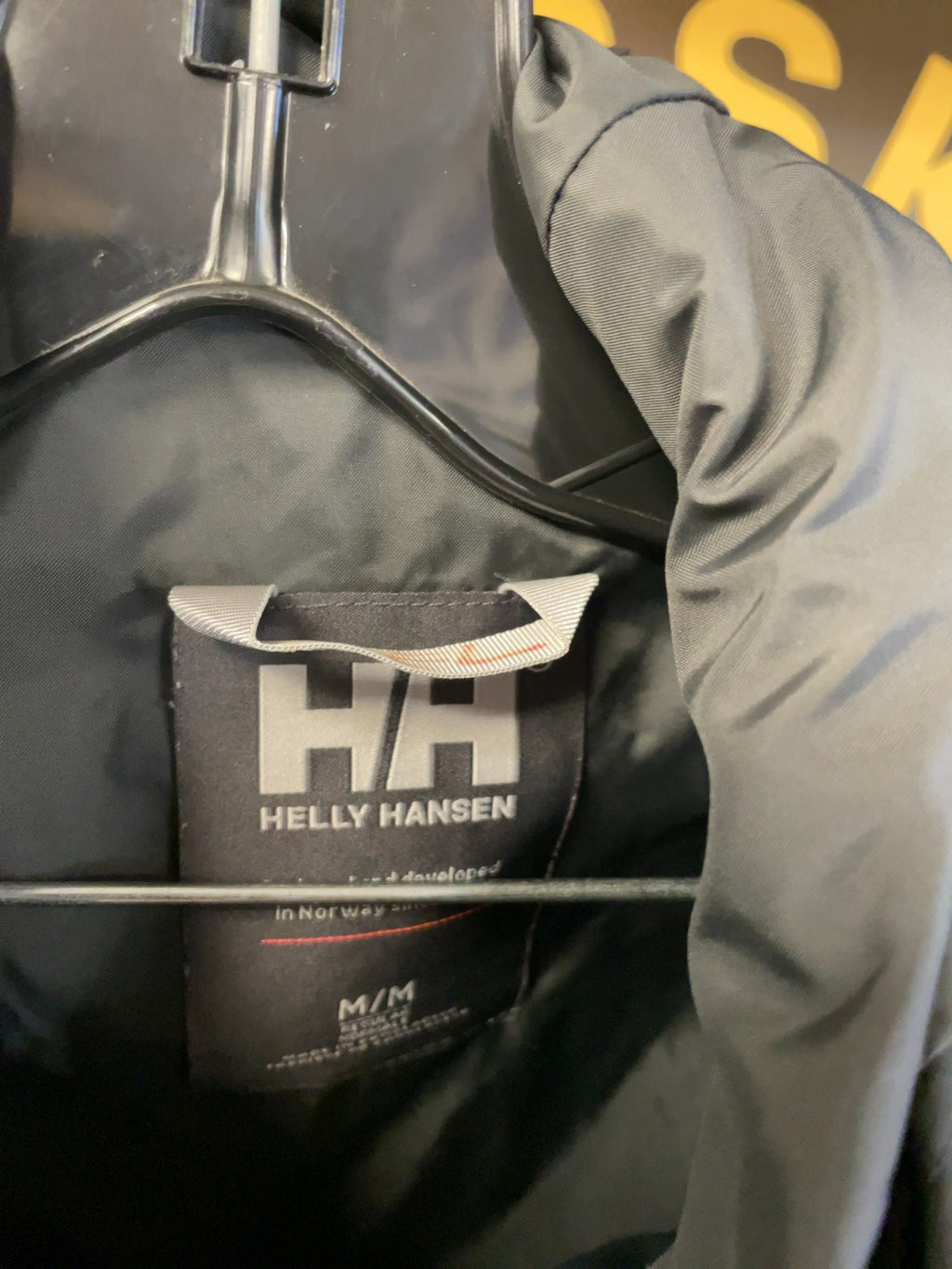 Helly Hansen Hooded Rain Jacket Size M Black