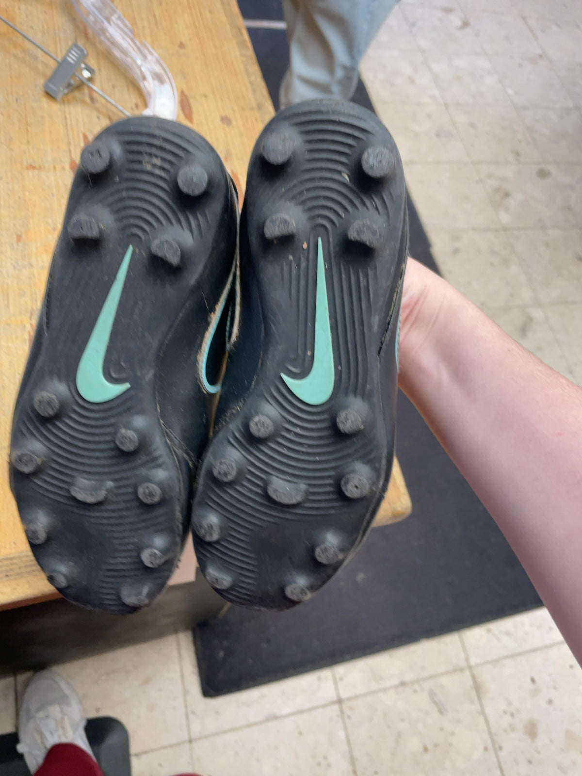 Nike Tiempo Size 3 Youth Soccer Cleats Black