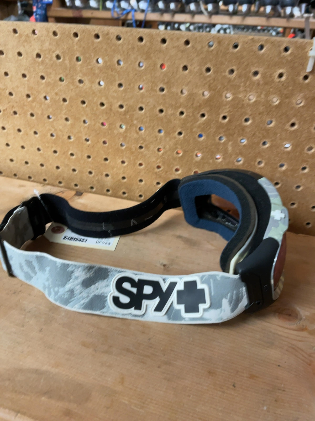 SPY Ski & Snowboard Goggles Grey & Black