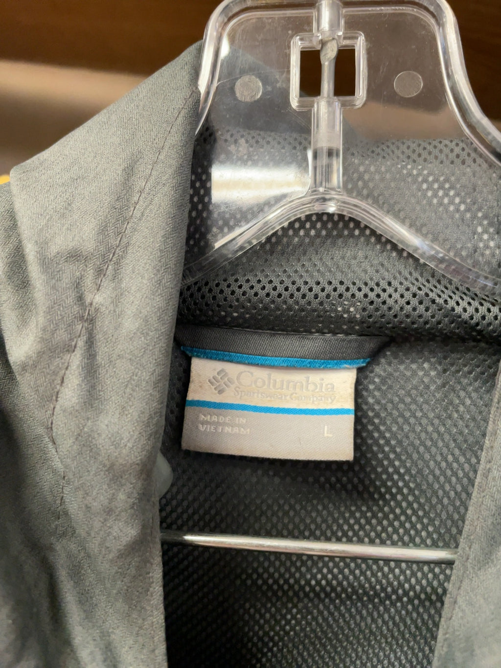 Columbia Hooded Rain Jacket Size L
