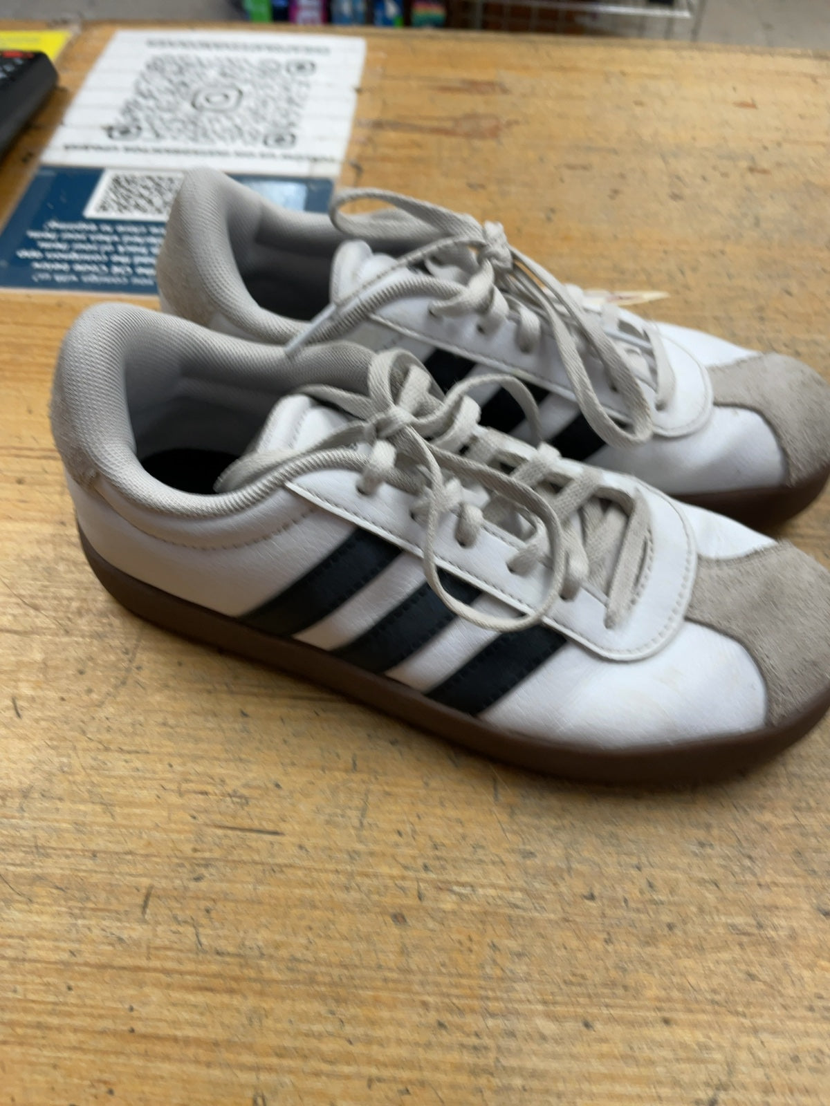 adidas VL Court 3.0 Size 3.5 Sneakers White/Black