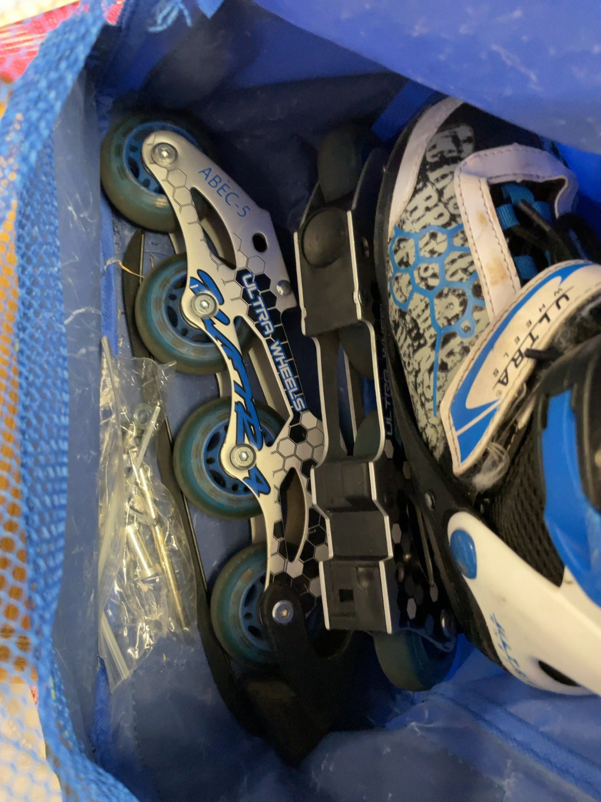 Ultra Wheels Convertible Ice & Inline Skates Size 1-4 With Bag