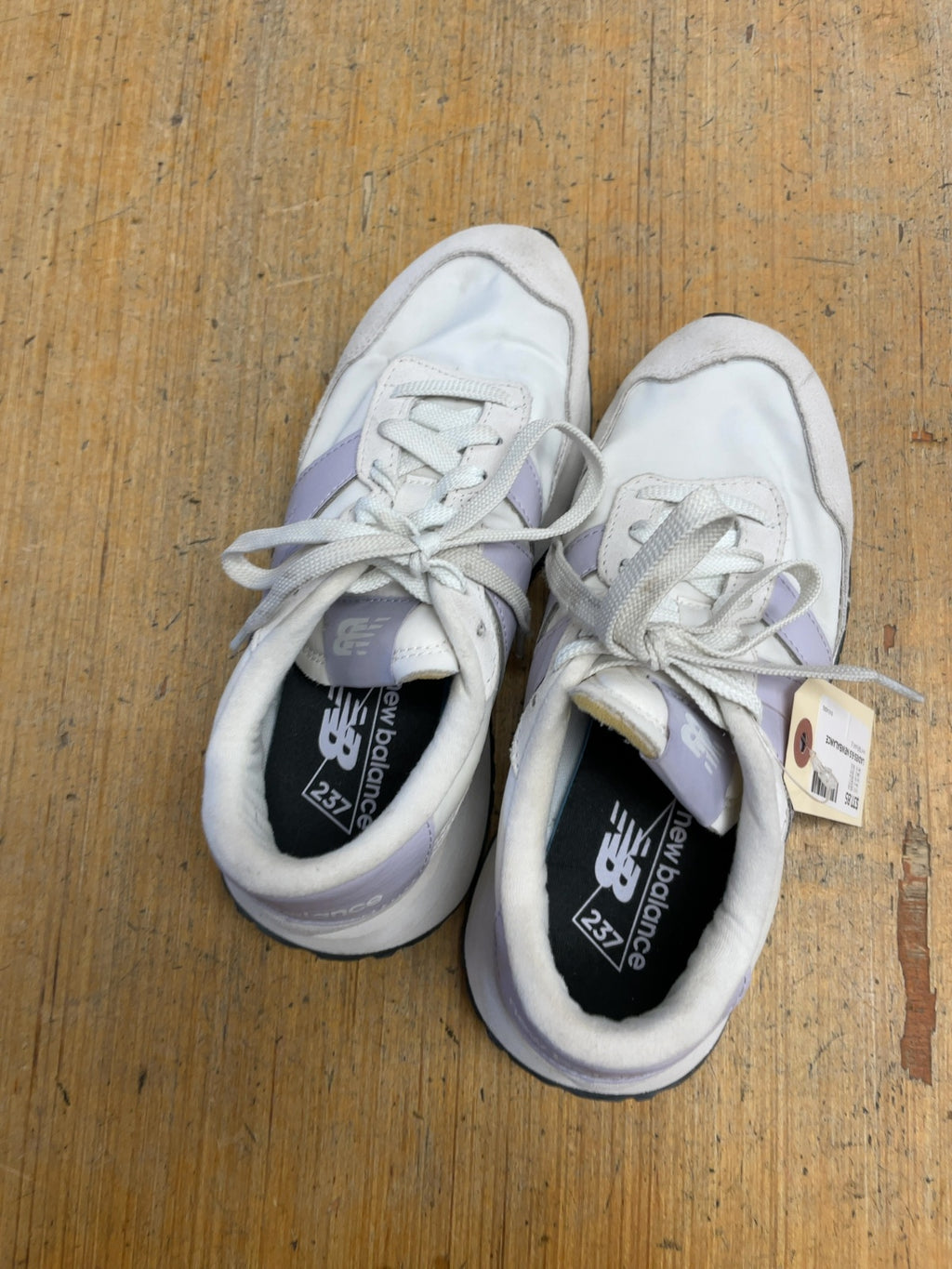 New Balance 237 Size 6.5 US Women's Sneakers