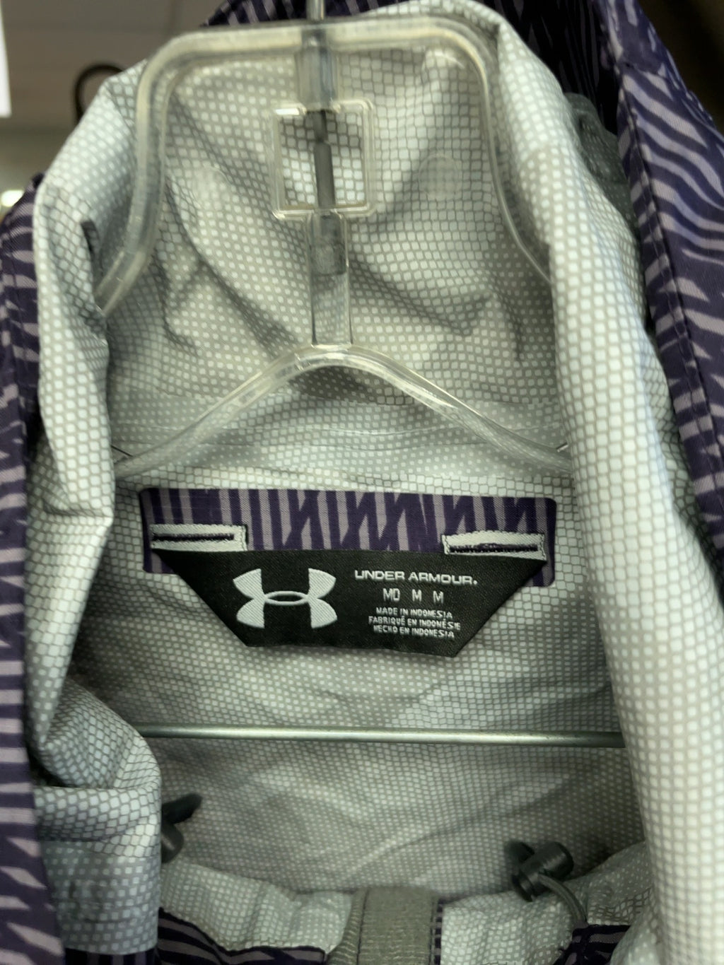 Under Armour Hooded Rain Jacket Size M Purple