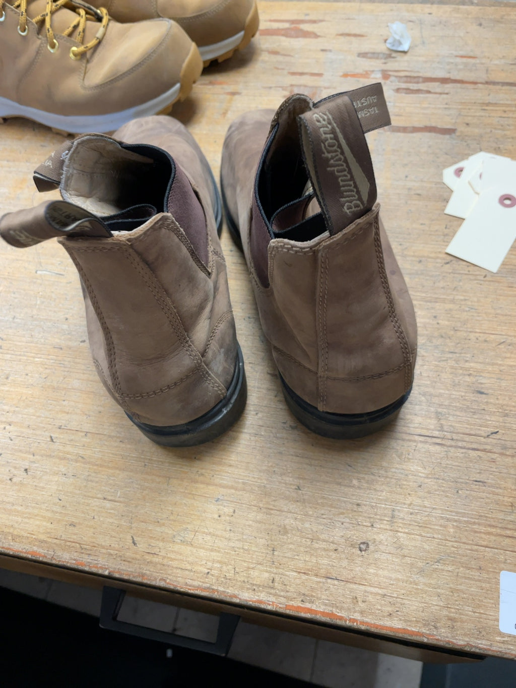 Blundstone Chelsea Boots Size 10 AU/UK (Size 12?) Tan