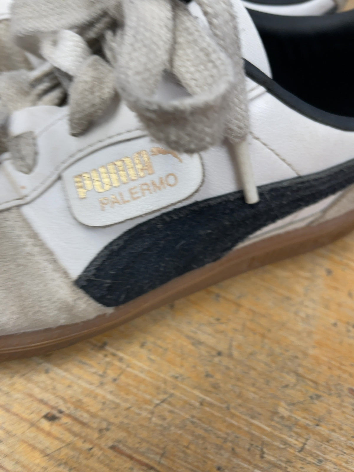 Puma Palermo Size 7 Sneakers