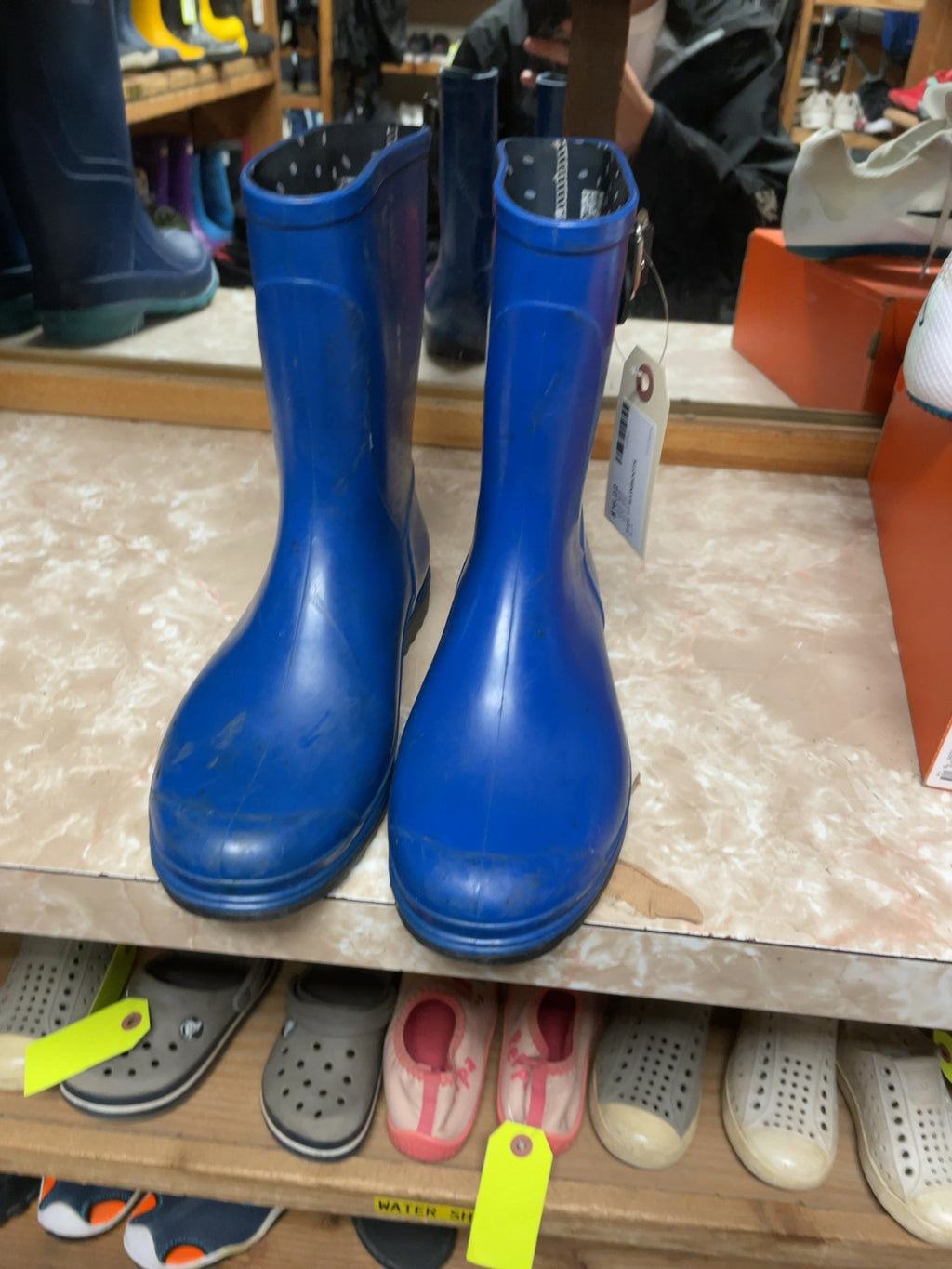 Size 7? Blue Waterproof Rain Boots