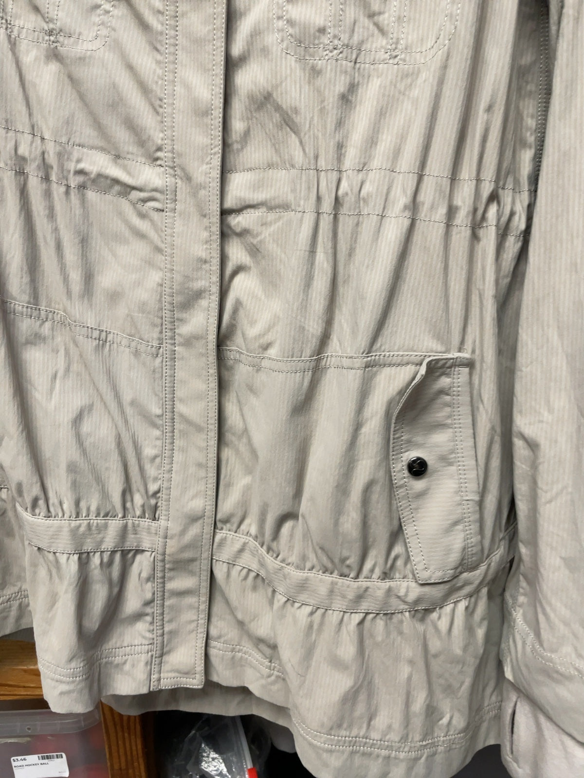 Lululemon Women's Size 6 Hooded Jacket Beige